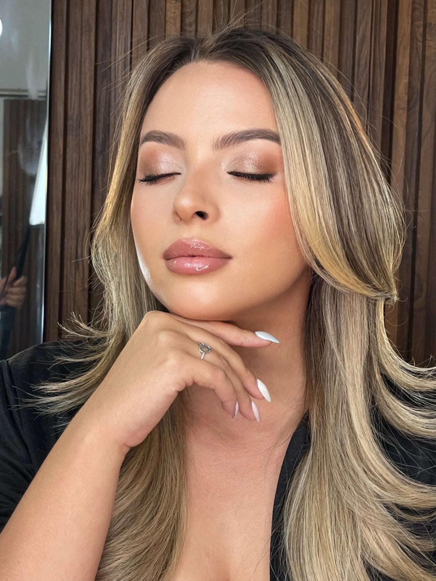 "Curso de Maquillaje de Nivel Inicial a Pro"